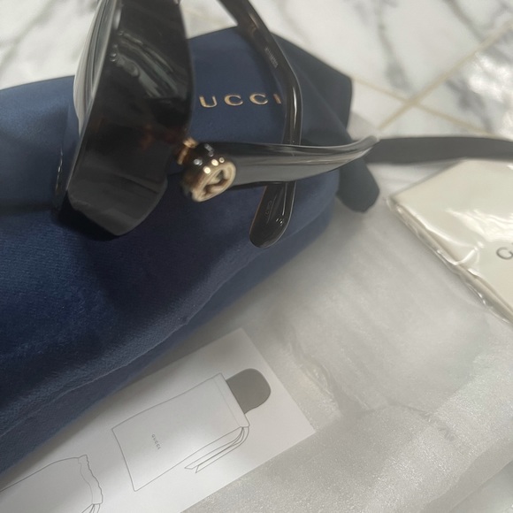 GUCCI HAVANA ROUND OVERSIZED SUNGLASSES, ON LIST 50 MOST ICONIC SHAPES - Picture 15 of 16